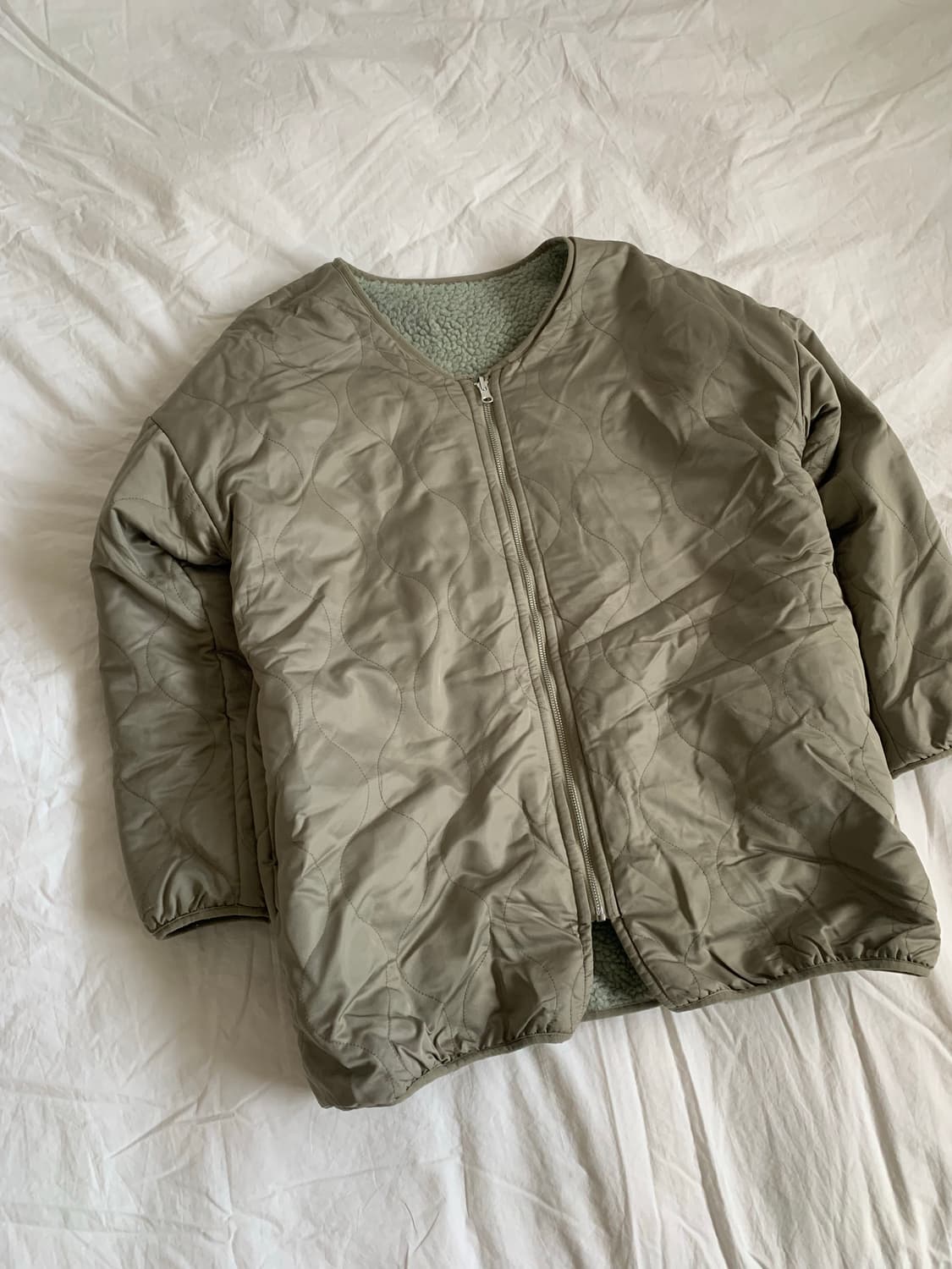 피스타치오 리버시블 점퍼 상품이미지7