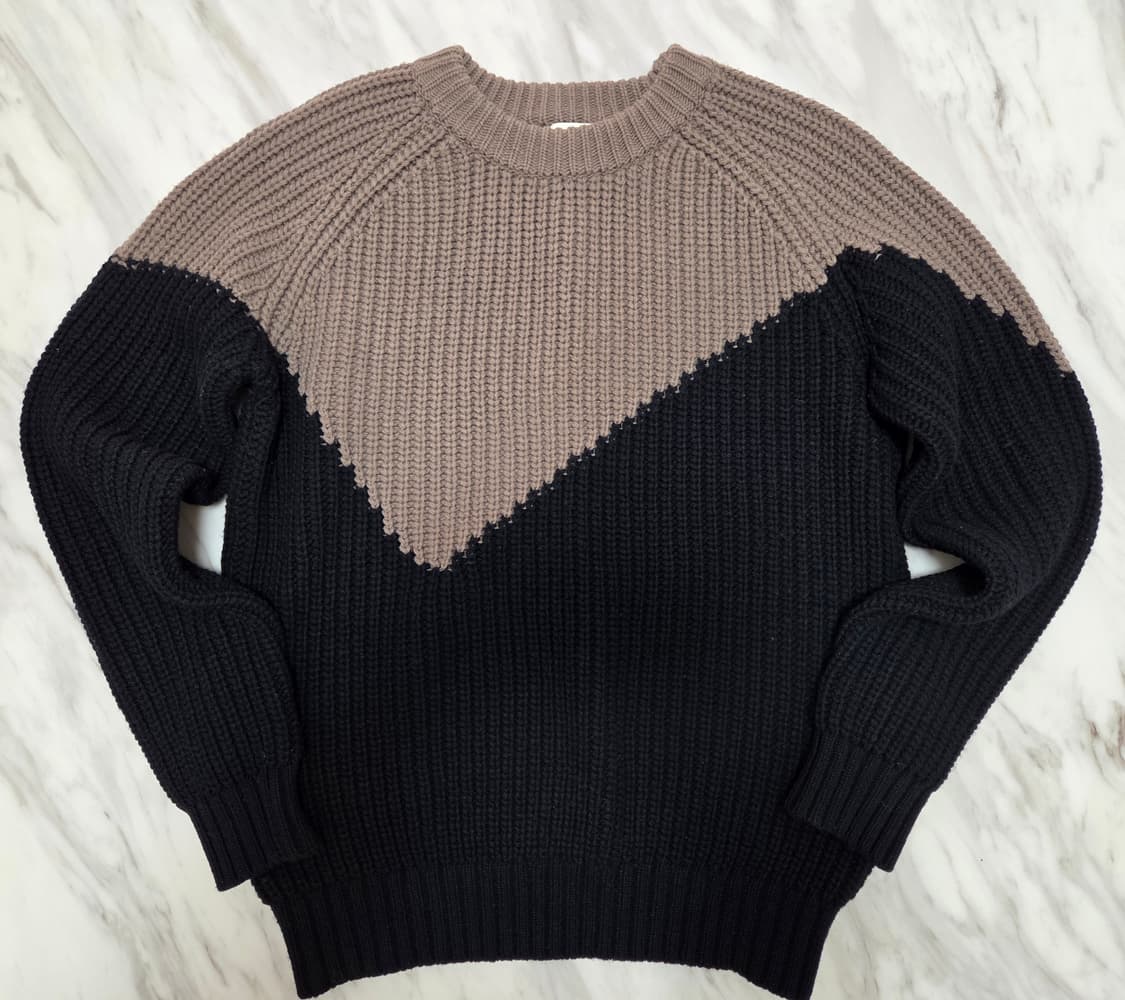 아이엠아이 크루넥 배색 니트 상품이미지1