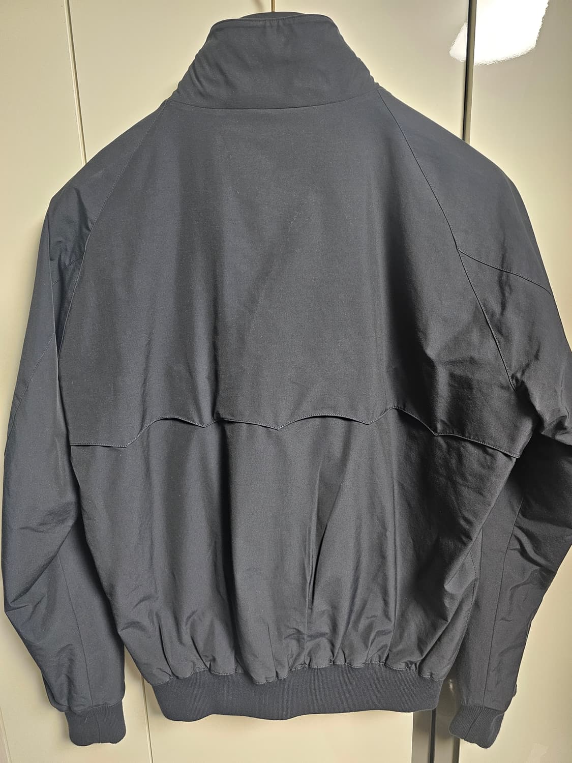 바라쿠타G9 클래식해링턴자켓 다크네이비색상 UK44 상품이미지2