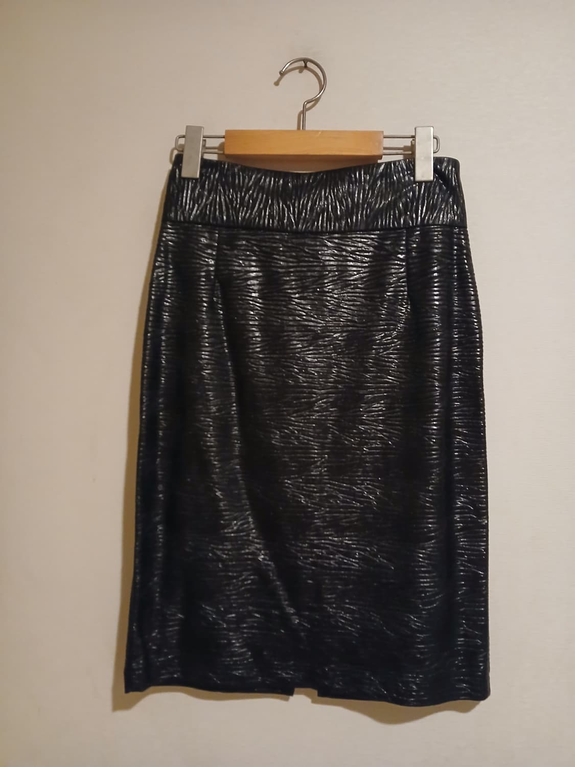 메탈릭 광택 레더 펜슬 스커트 가죽 치마 섹시 홀복 클럽 파티룩 상품이미지1