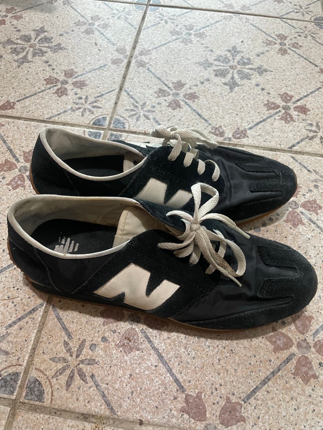 뉴발란스 운동화 240 상품이미지3