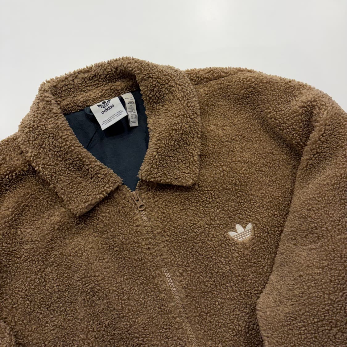 [2XL] 아디다스 브라운 뽀글이 플리스 자켓 D618 상품이미지4