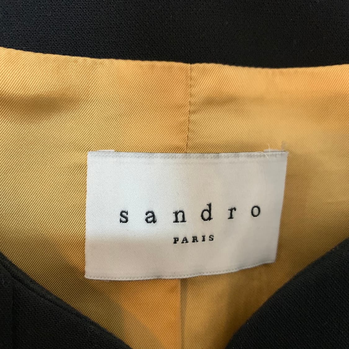 36 SANDRO 산드로 비니 레더 탭 금장 버튼 자켓 상품이미지5