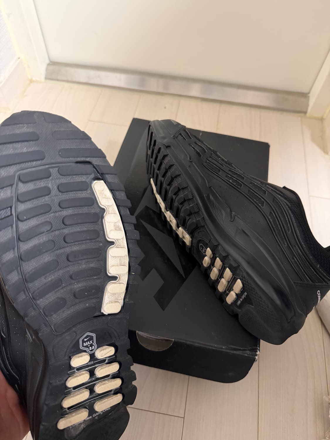 (275)나이키 꼼데 옴므플러스 에어맥스 TL 2.5 상품이미지6