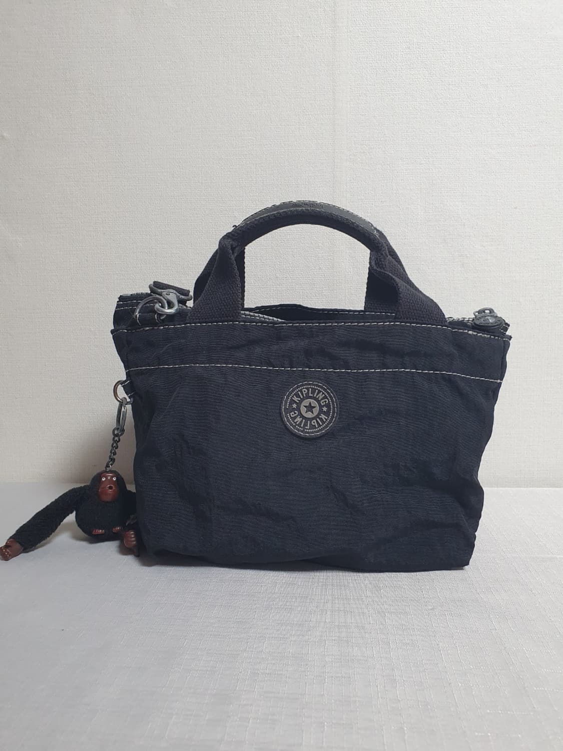 🖤 키플링 Art M 블랙 2way 크로스백 상품이미지3