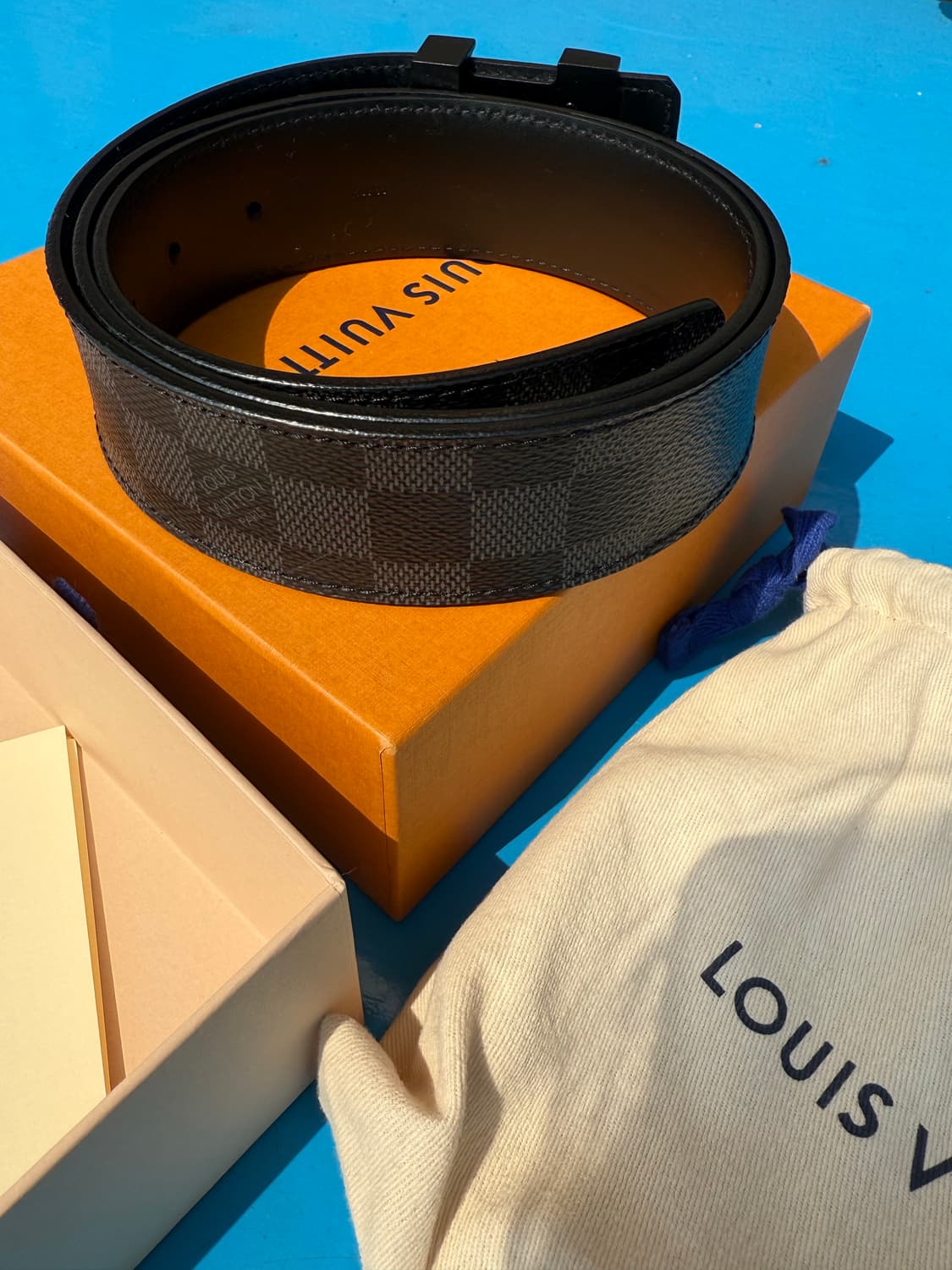 루이비통 LV 이니셜 다미에 그라파이트 벨트 상품이미지4