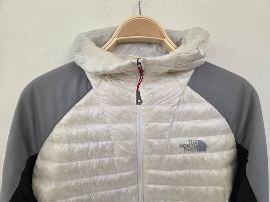 노스페이스 Summit 경량 구스다운 패딩 100 상품이미지2