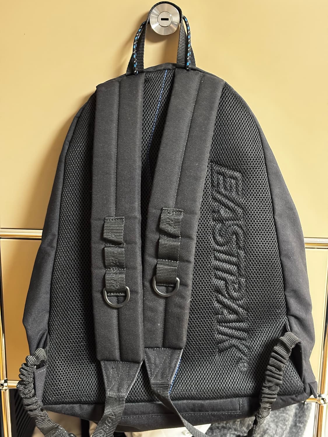 아더에러 이스트팩 콜라보 백팩 상품이미지4