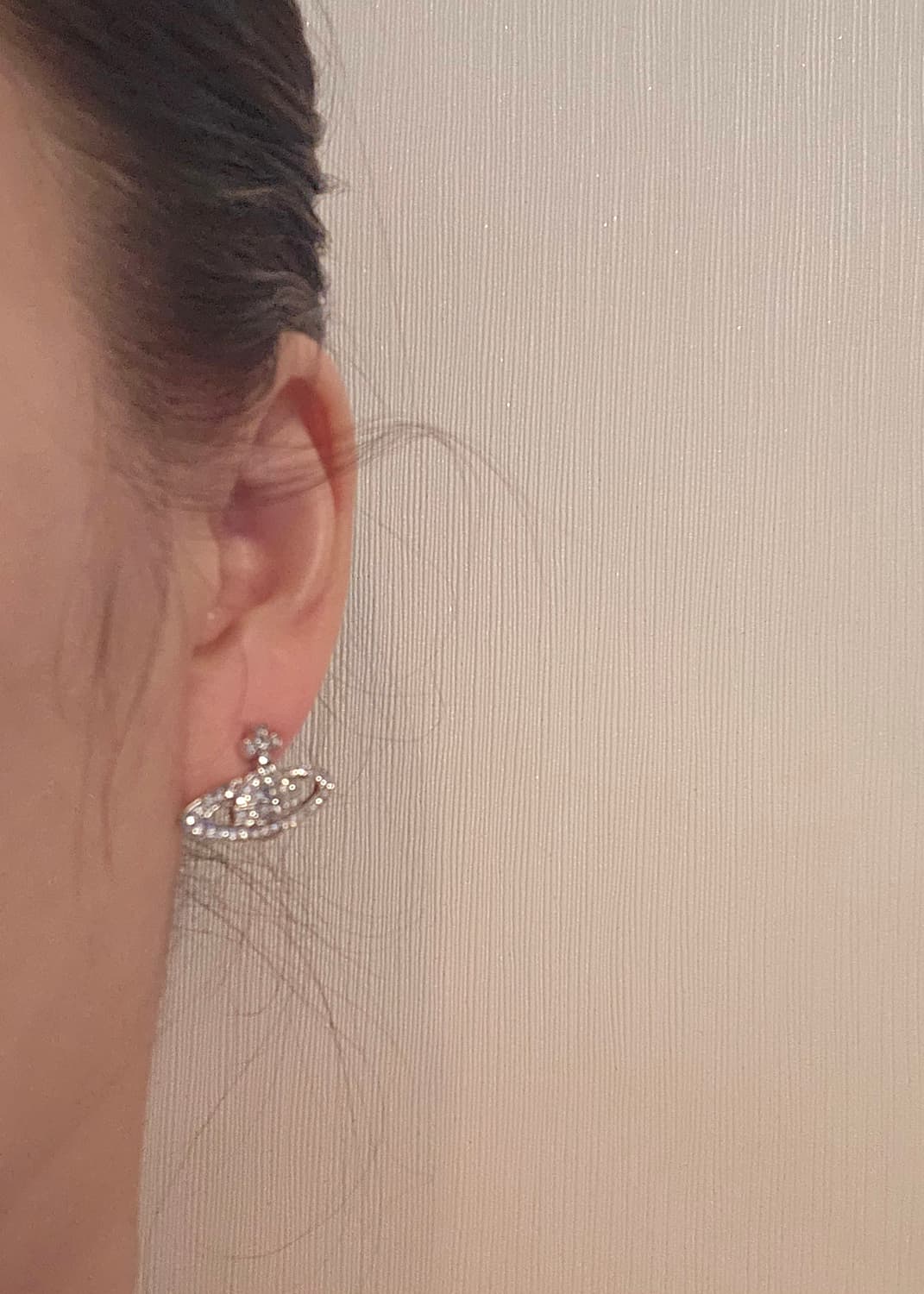 비비안웨스트우드 업사이클링 올큐빅 은장 귀걸이 상품이미지5