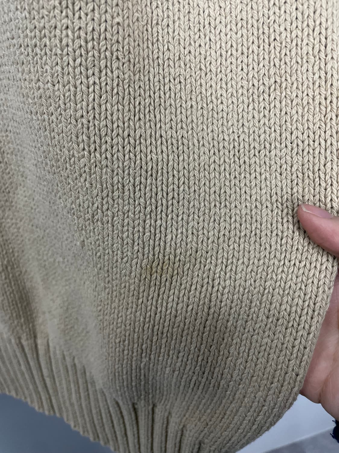 폴로 랄프로렌 베이지 브이넥 니트 H1529 상품이미지8