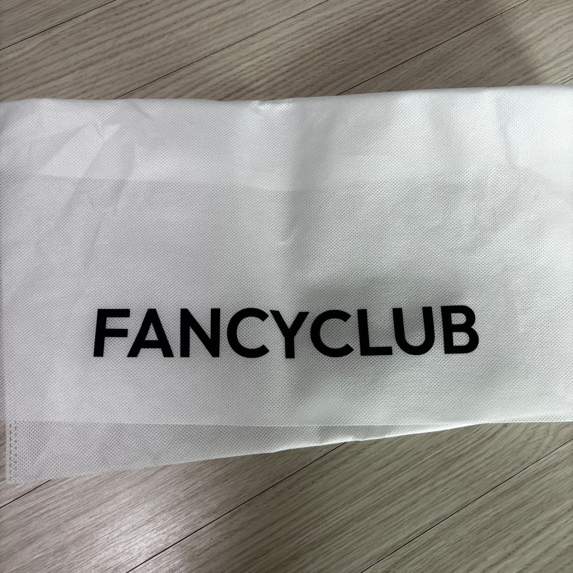 팬시클럽 벨티드 워싱 레더 미니백 블랙 상품이미지10