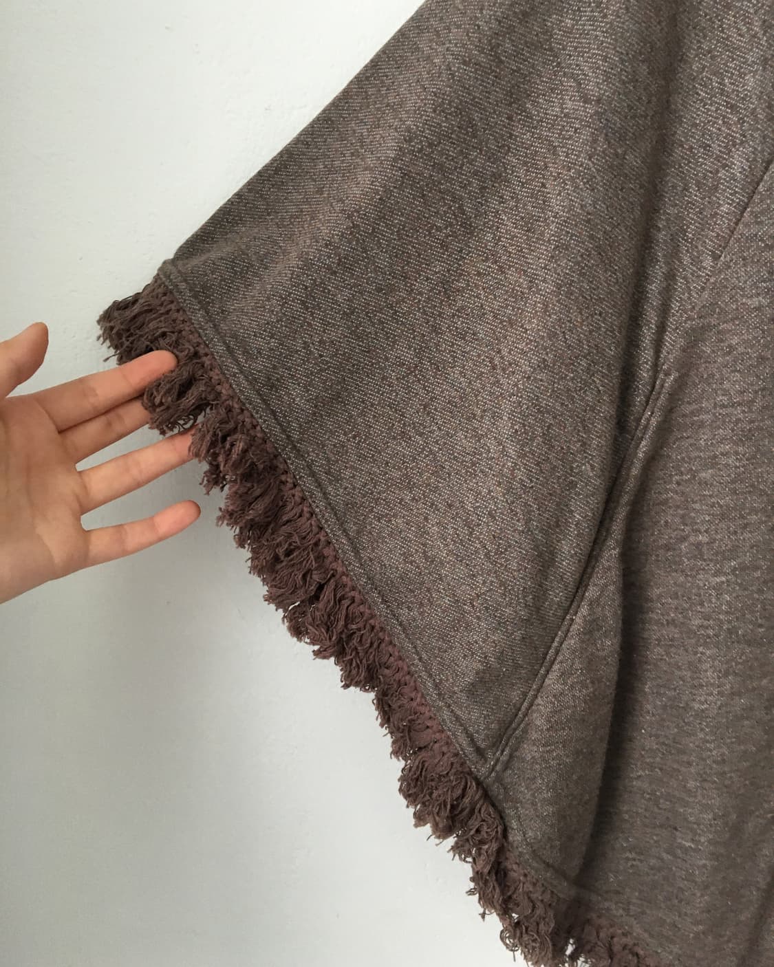 Fringe hood cape 상품이미지4