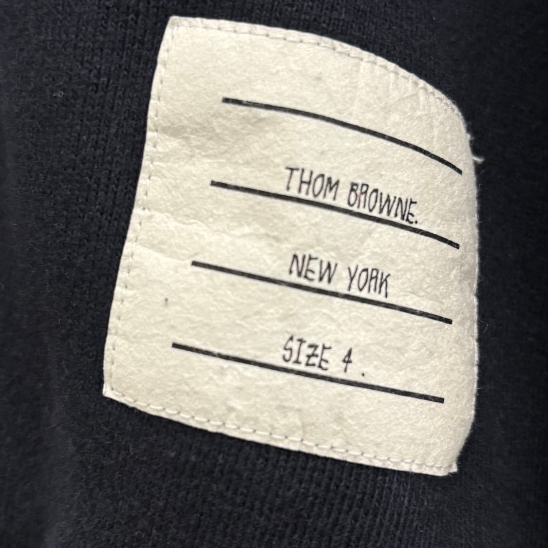 [4]톰브라운 백삼선 맨투맨  상품이미지2