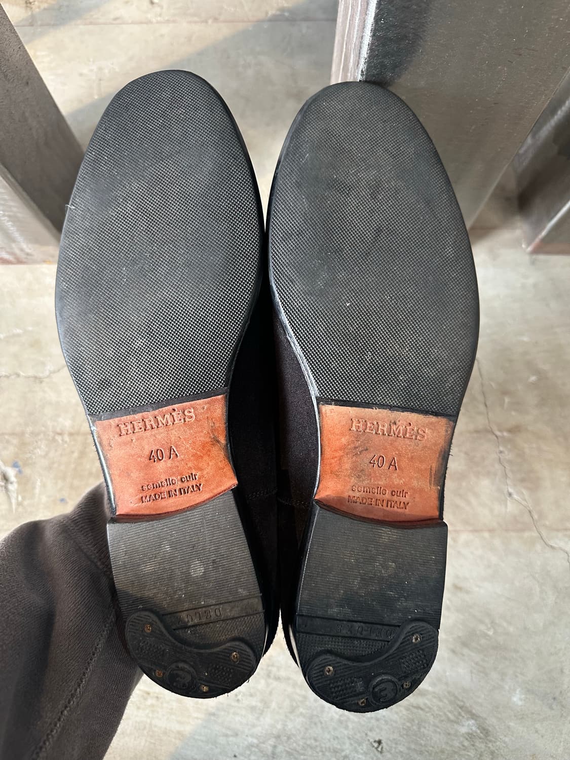 에르메스 남성용 스웨이드 로퍼 상품이미지3