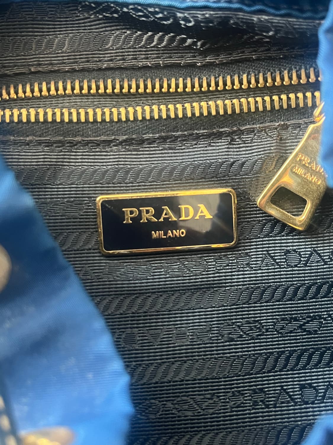 프라다 나일론 백팩 정품 상품이미지5