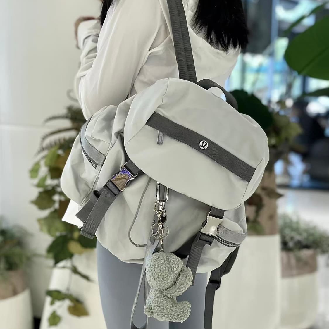 룰루레몬 lululemon 원더러스트 14L 실버 상품이미지1