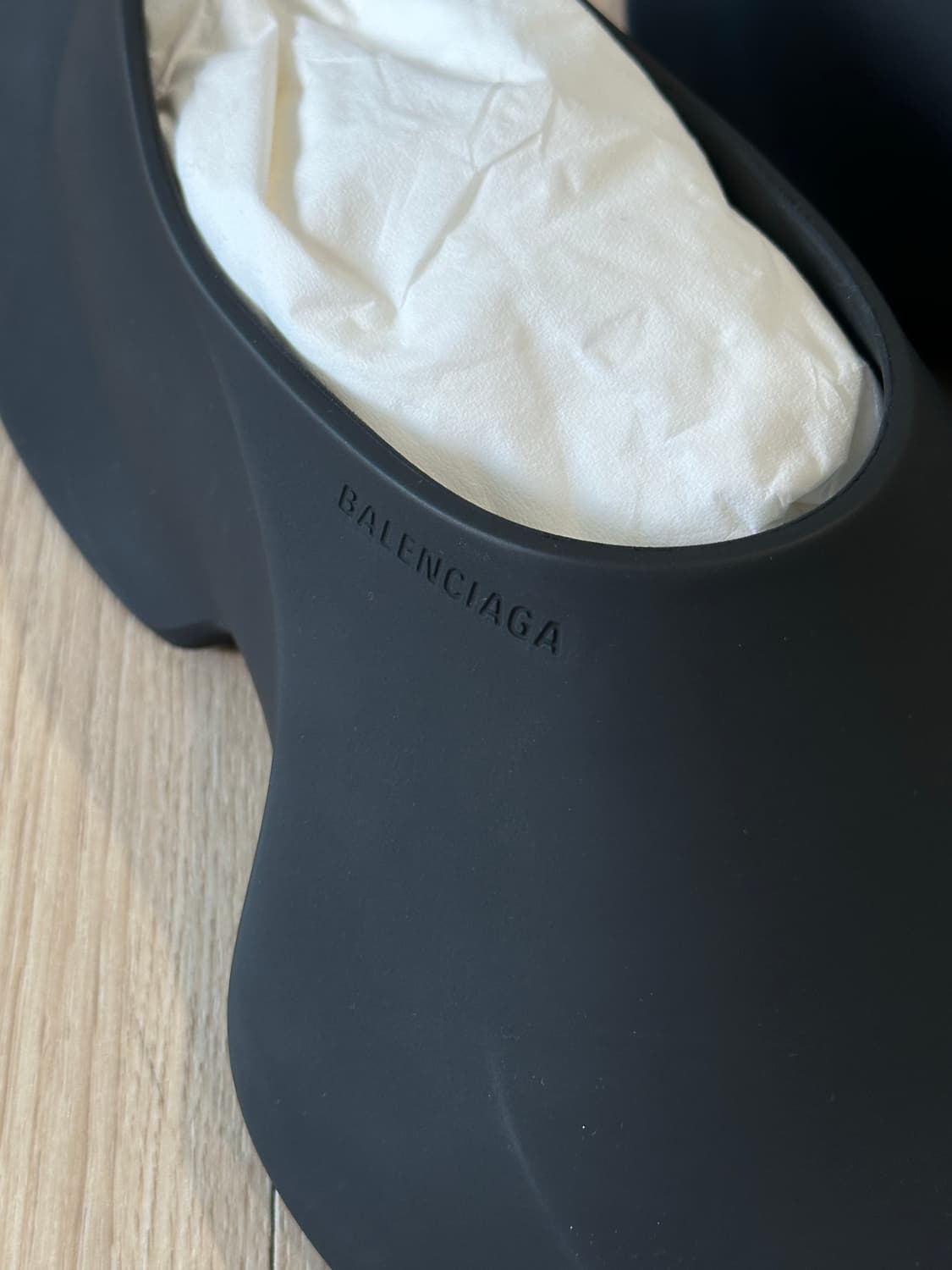 발렌시아가 스페이스 슈 매트 블랙 무광 42 상품이미지3