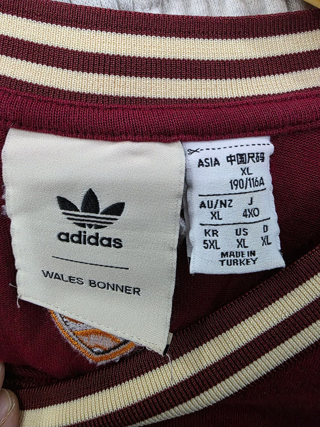 아디다스X웨일즈보너 긴팔티 상품이미지3