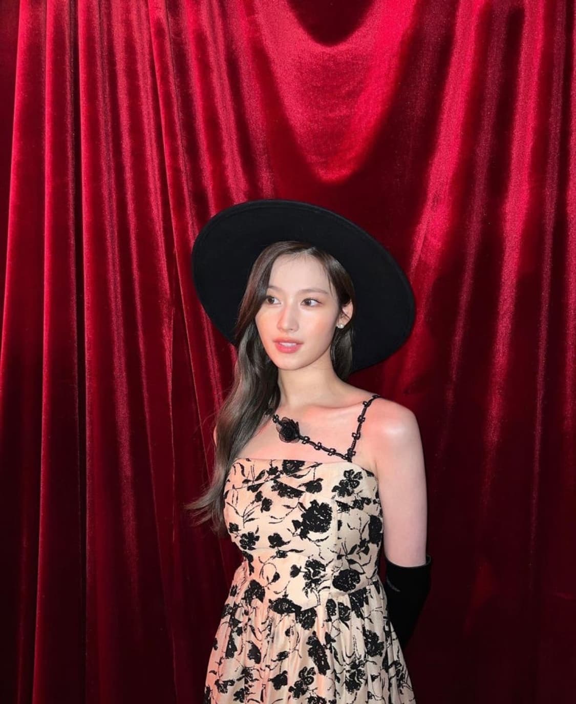 신스덴 사나 블랙로즈 원피스 상품이미지1