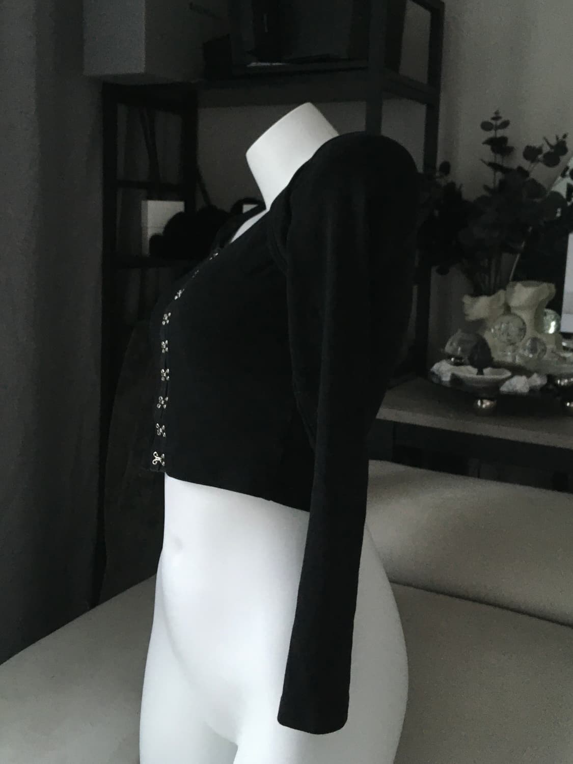 ༒ Black Crop Long-Sleeved 상품이미지4