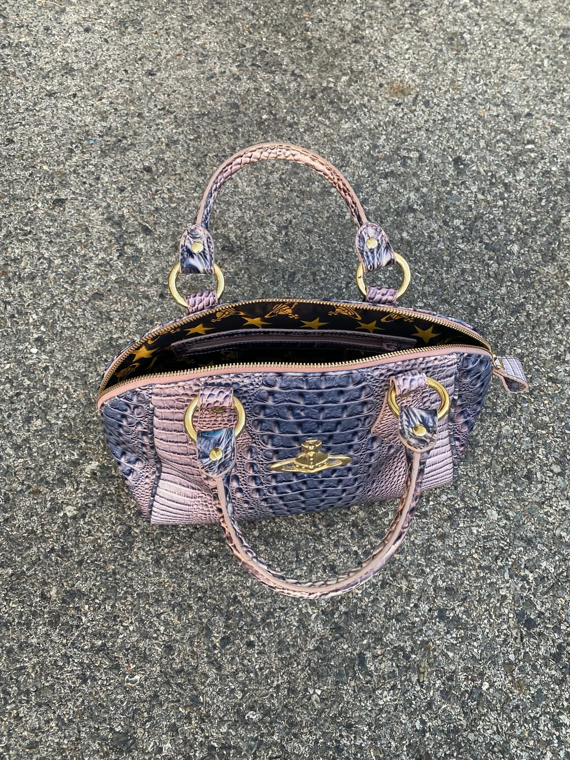 비비안웨스트우드 크로크 뱀피 토트백 상품이미지2