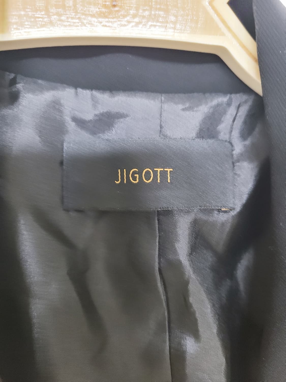 JIGOTT 정품 실크투톤카라 크롭자켓 66 블랙 상품이미지4
