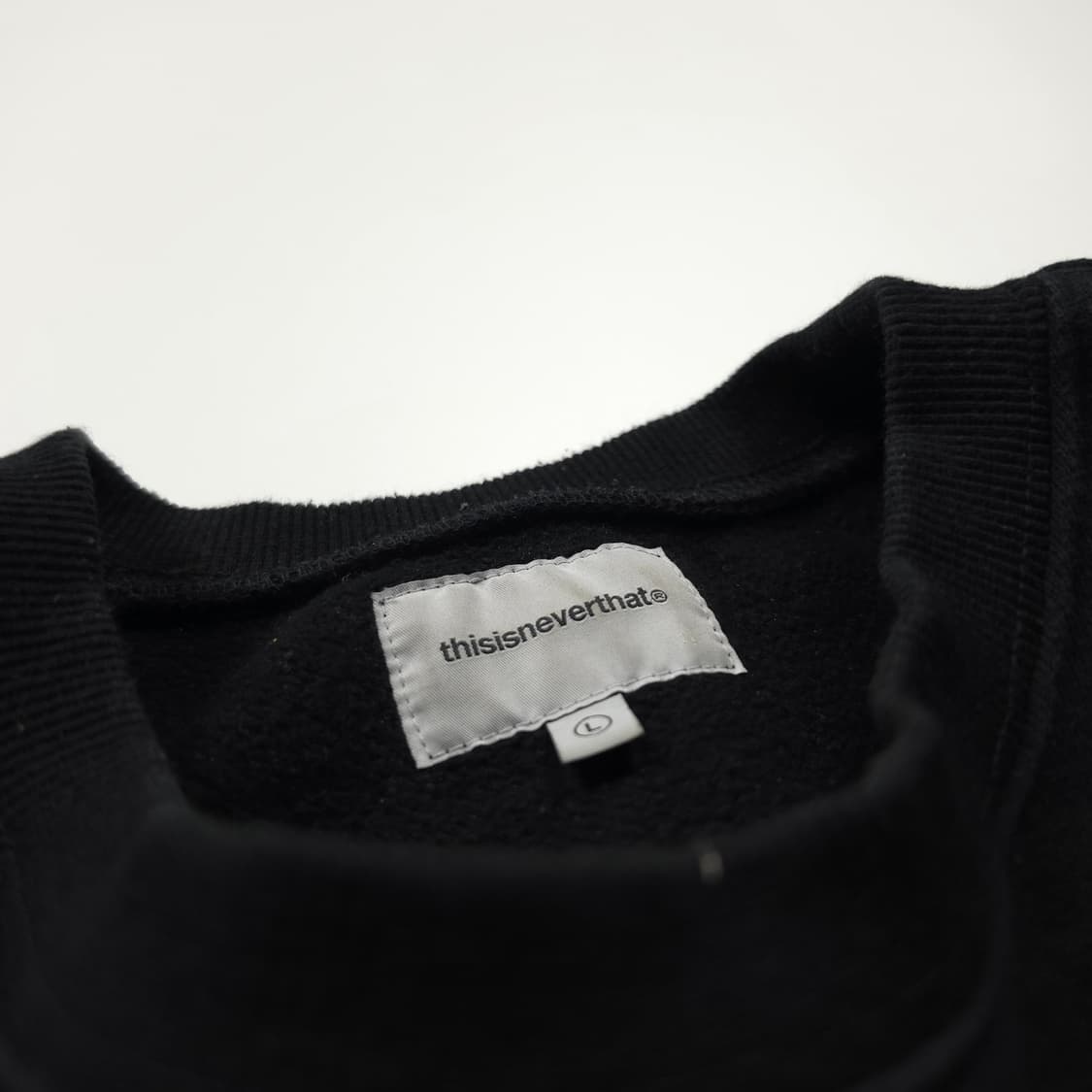 디스이즈네버댓 아치로고 박시핏 블랙 헤비 스웻 셔츠 (XL) 상품이미지4