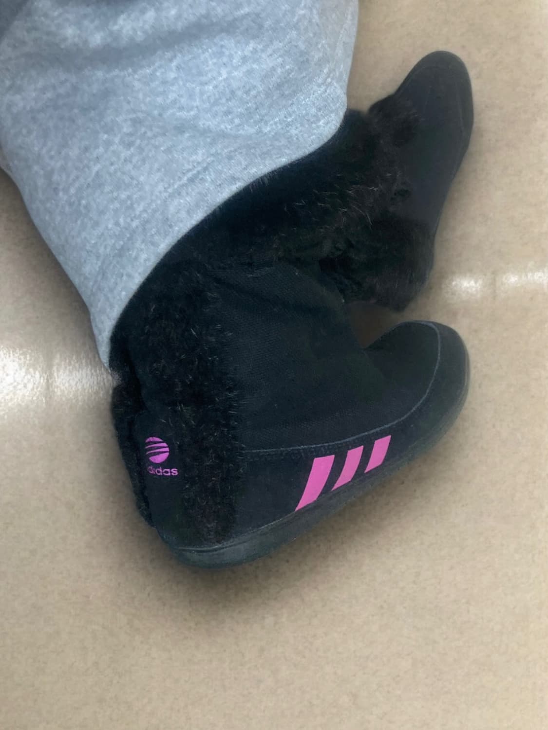 아디다스 네오 퍼 앵클부츠 상품이미지1