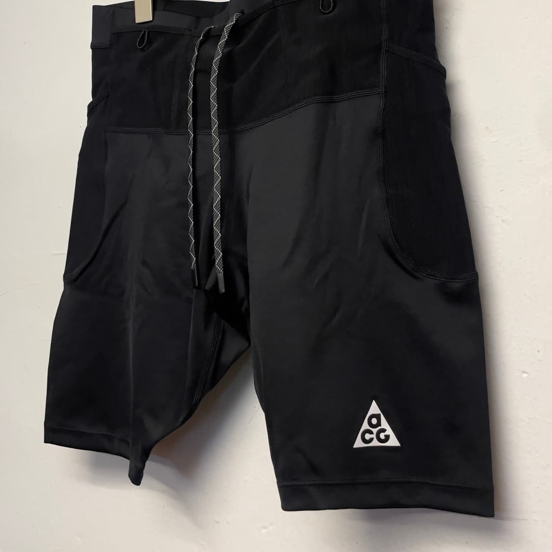 나이키 Acg 드라이핏 adv 라바루프 하프 타이즈 상품이미지2