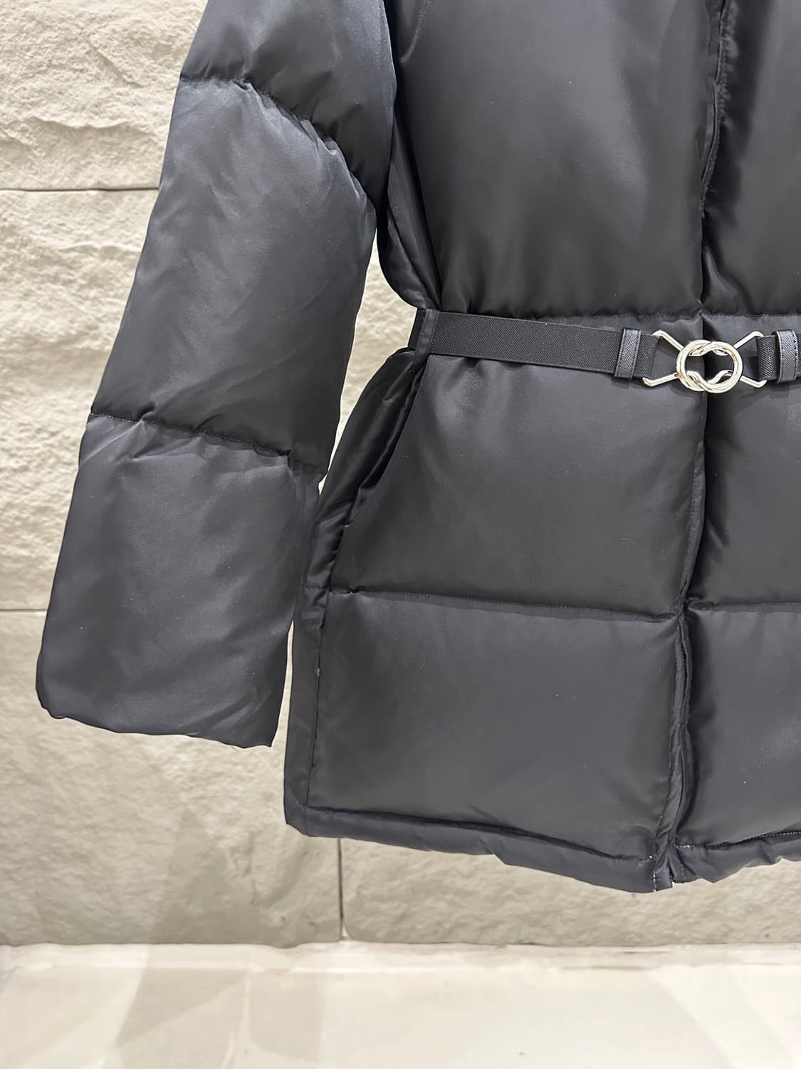 프라다 패딩 상품이미지3