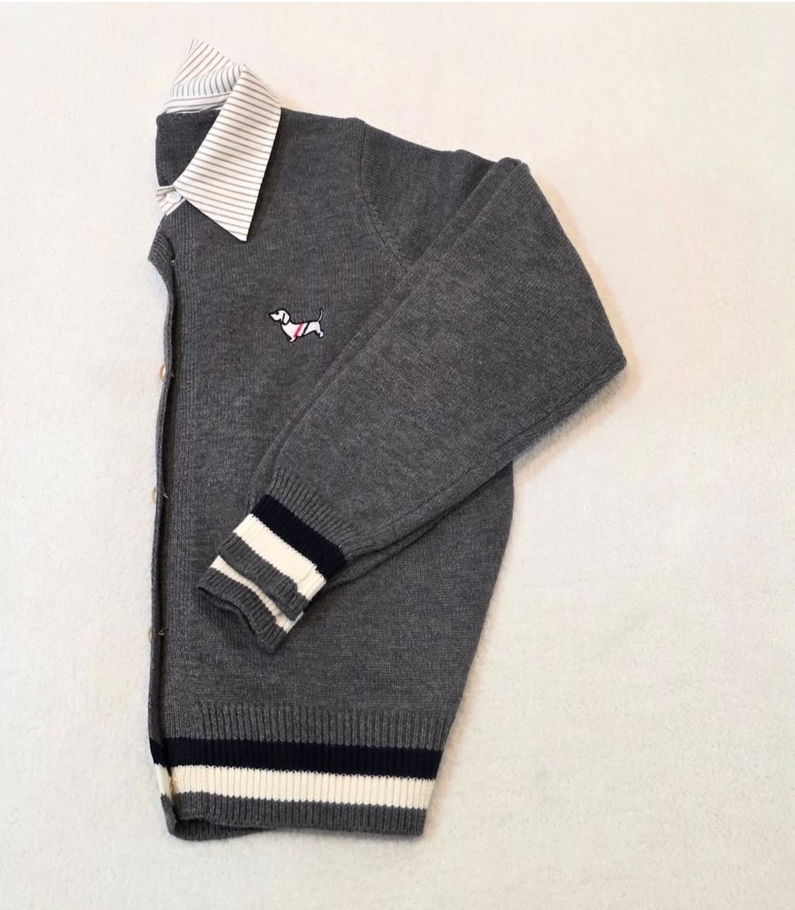 (여성) 닥스훈트 자수 넥카라 가디건 상품이미지8