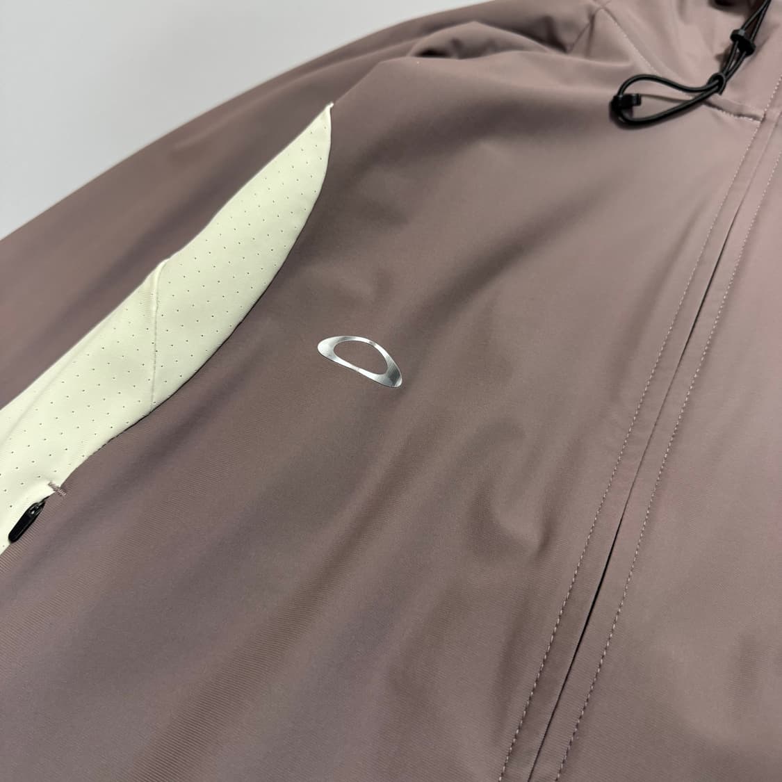 오클리(OAKLEY) 인디핑크 서클로고 퓨전 플랙스 후드 트레이닝 집업 상품이미지8