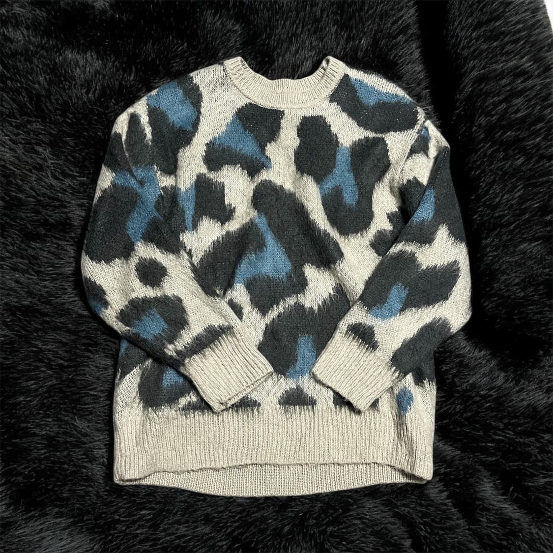 레오파드 니트 상품이미지1