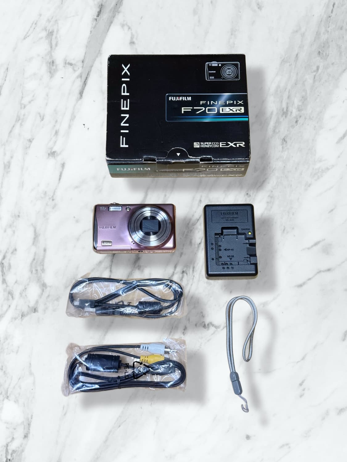 [아일릿픽!] 후지필름 Finepix F70exr 핑크 디지털카메라 상품이미지2