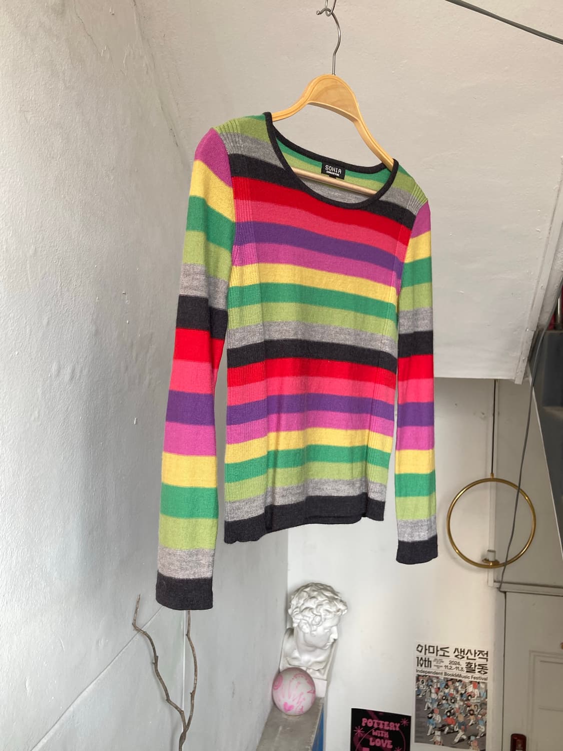 울 무지개 스트라이프 저스트핏 니트탑 상품이미지4