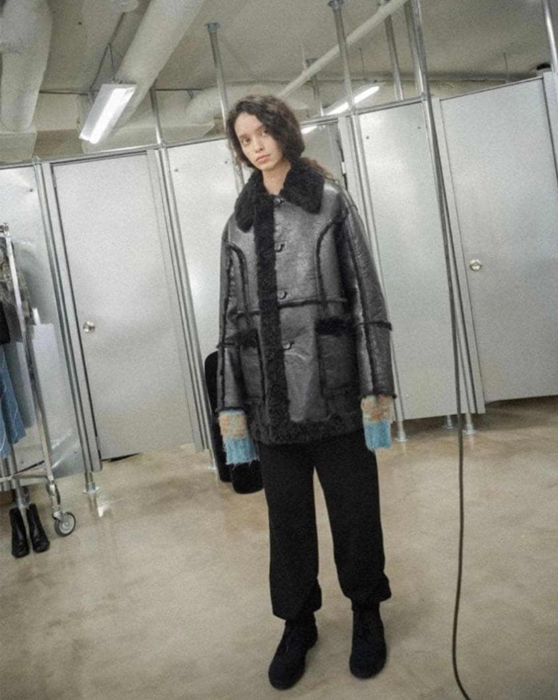 PERVERZE Re-PET Riversible 퍼버즈 무스탕 코트 상품이미지4