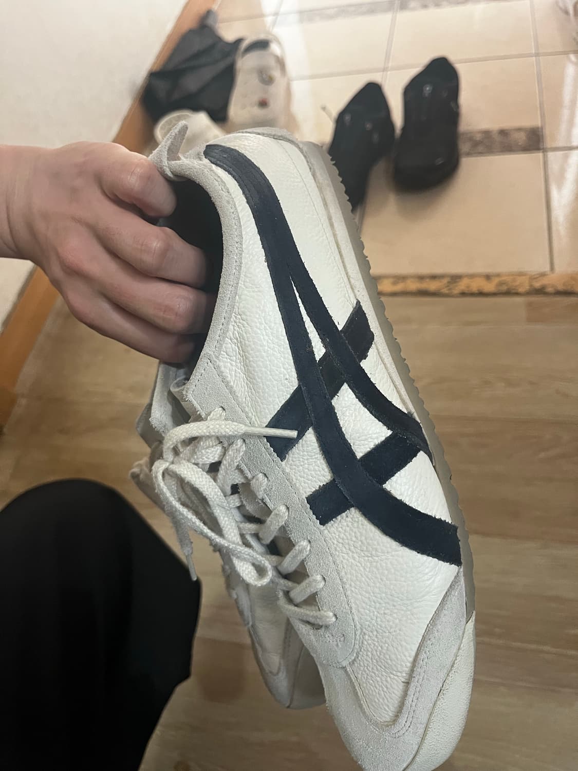 오니츠카타이거 멕시코66 빈티지 화이트 블랙 270 상품이미지3