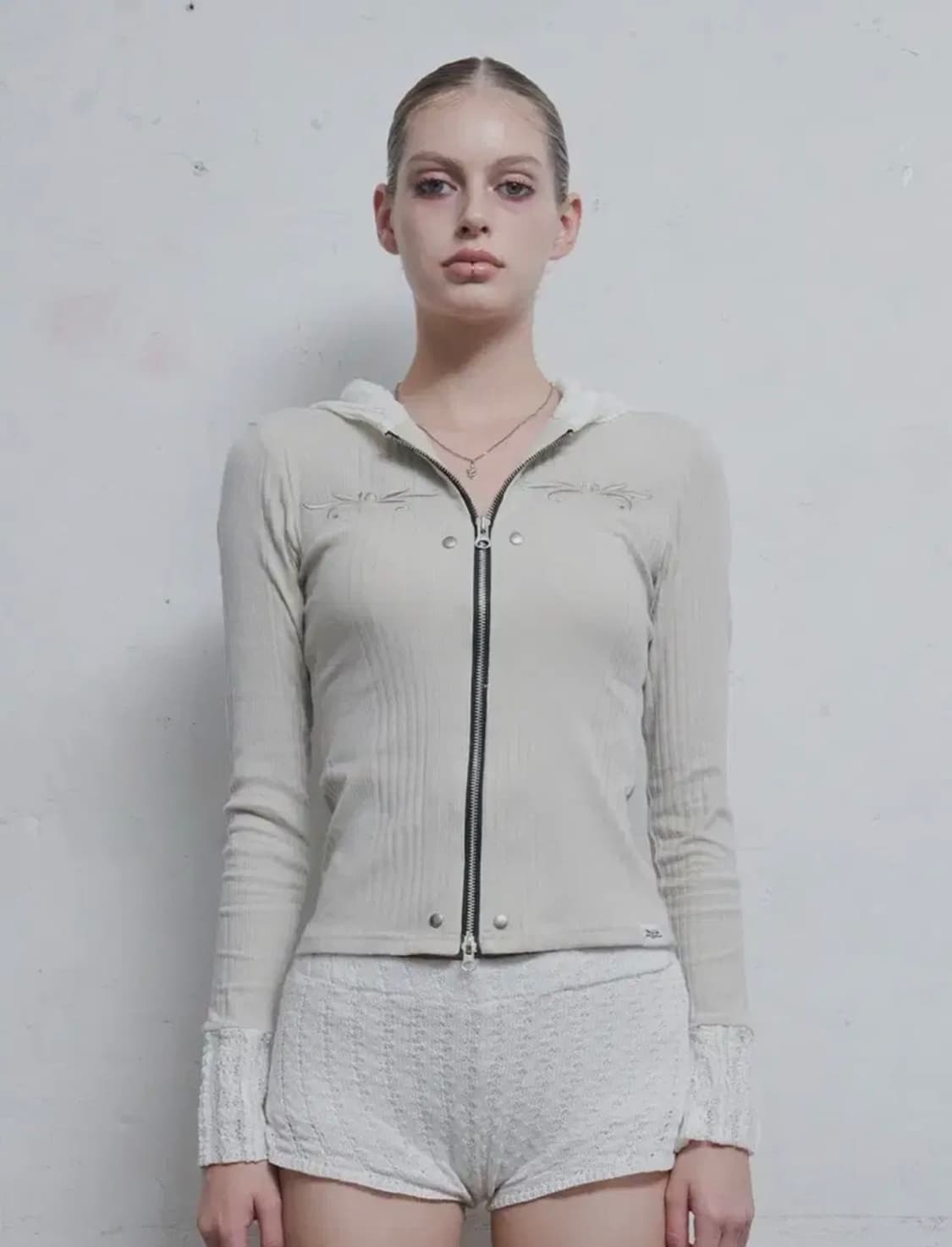 힐다 레이스 엠브로이더리 후드집업 상품이미지1