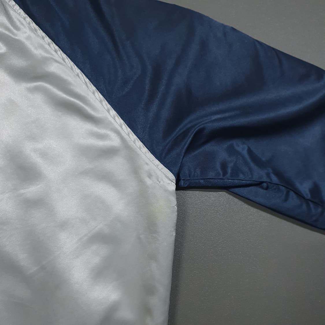 [L] MLB 00s 대장급 희귀 뉴욕 양키즈 바시티 새틴 스타디움 자켓 상품이미지9