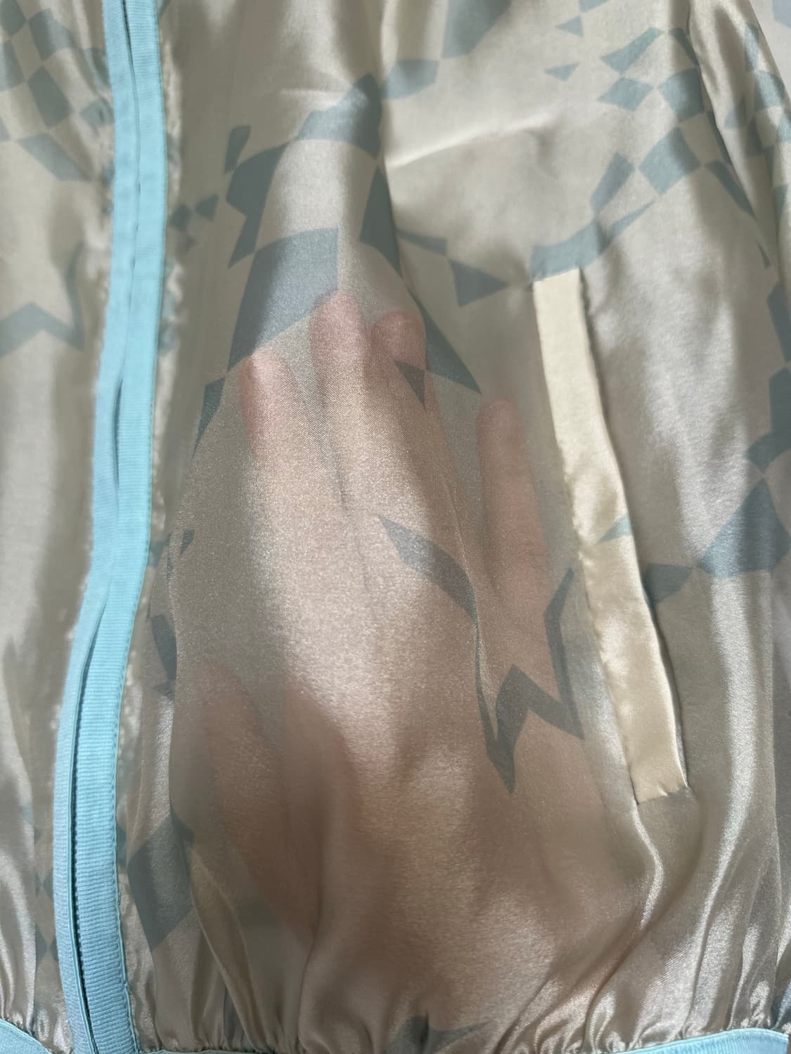 랑방 패턴 오간자후드 바람막이  상품이미지5