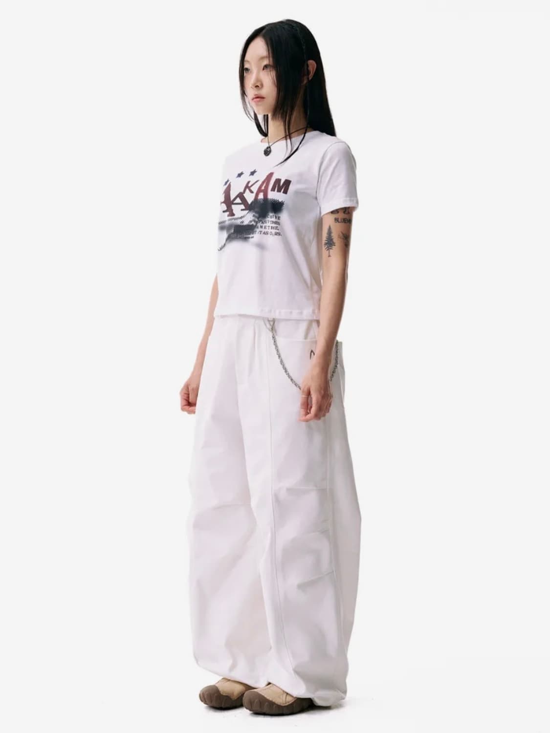 아캄 핀턱 데님 팬츠 화이트 상품이미지3