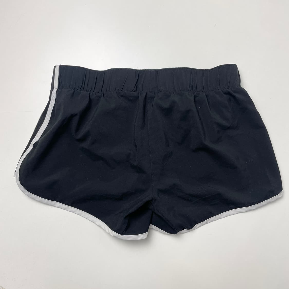 아디다스 여성 러닝 쇼츠 반바지 상품이미지4
