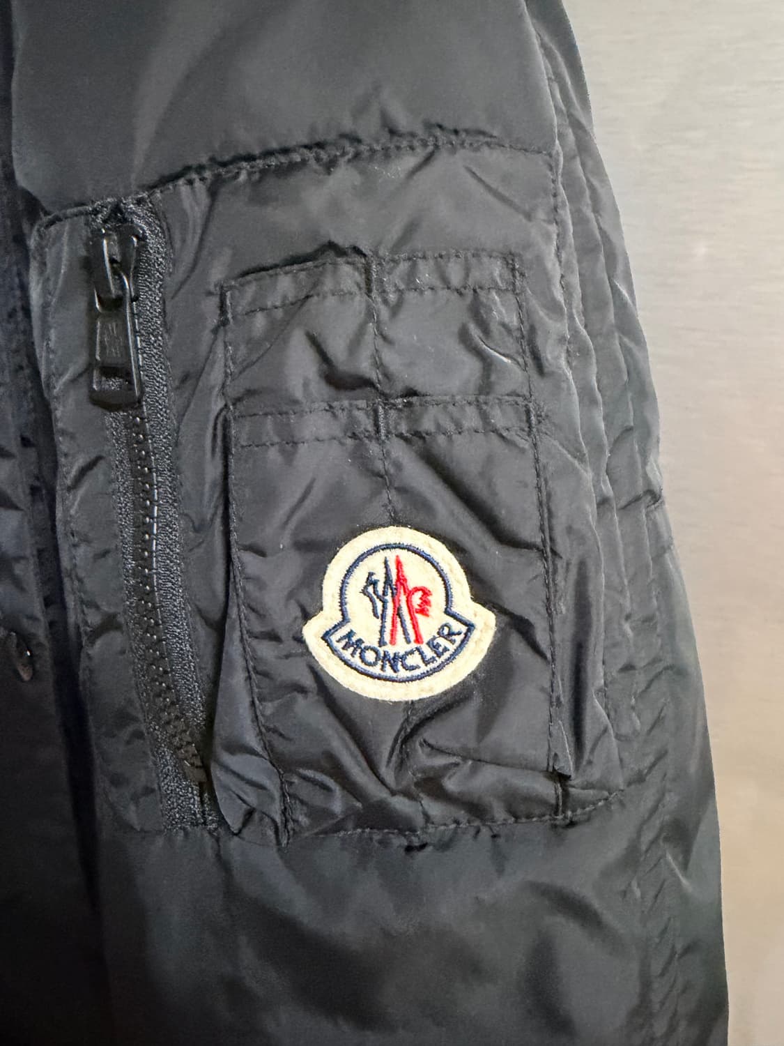 몽클레어 아자 Aja 패딩 4 백화점구매 상품이미지4