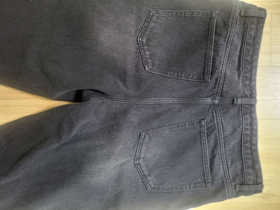 무탠다드 원 턱 와이드 데님 팬츠 [워시드 블랙] 33 상품이미지3