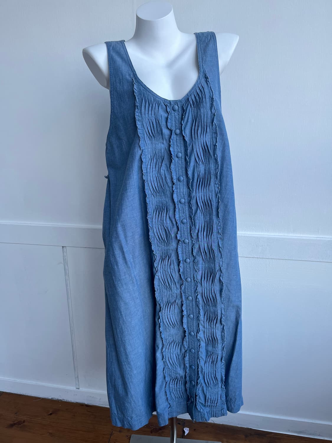 프릴 주름 데님 롱 원피스 상품이미지1