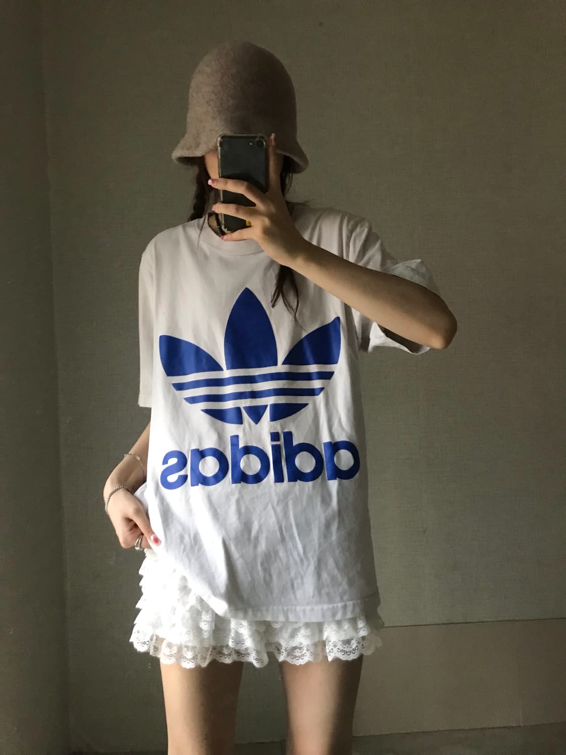 아디다스 빅로고 오버핏 반팔티셔츠 상품이미지5