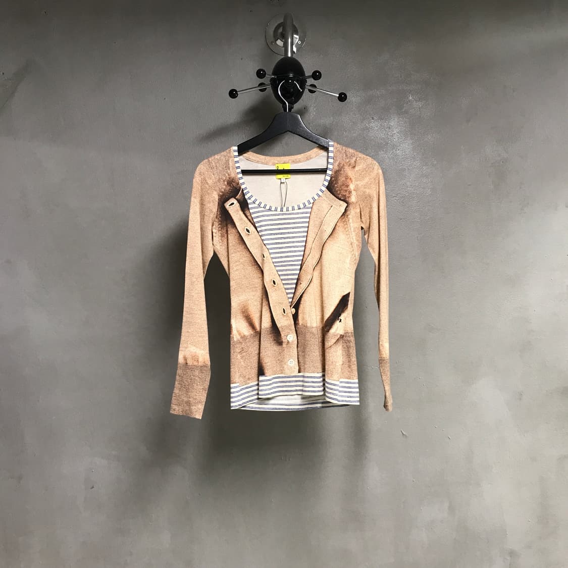 폴 스미스 긴팔티 S(W) 상품이미지1