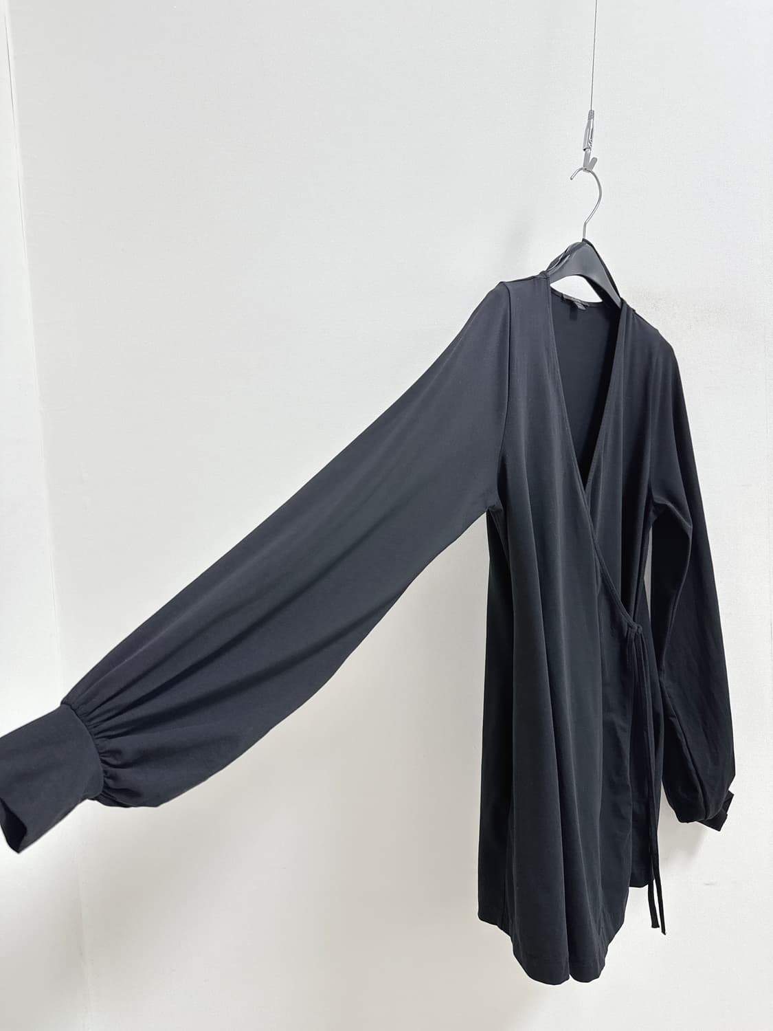 코스 벌룬소매 랩 가디건 상품이미지2