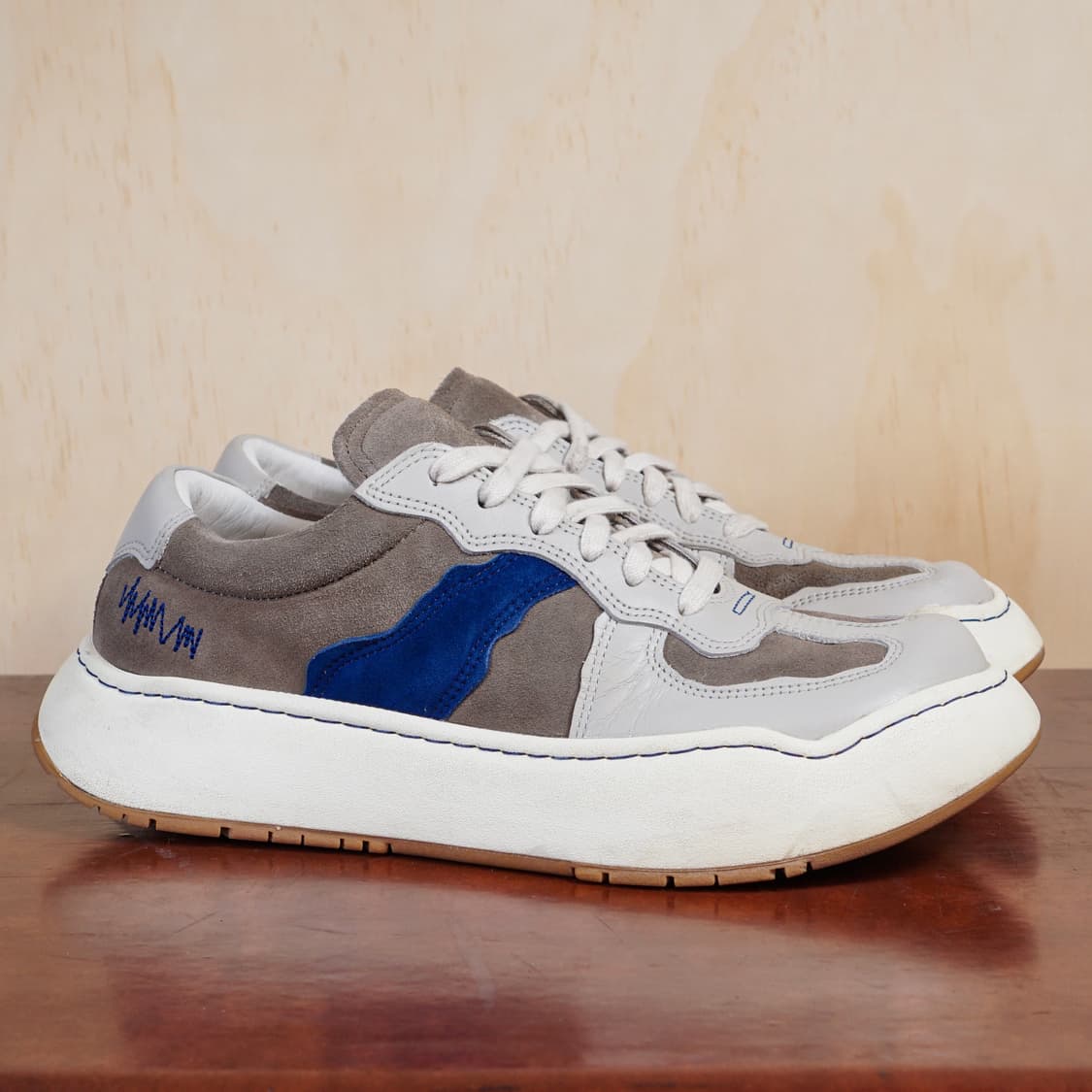 아더에러 로그 바우스 스니커즈 상품이미지3