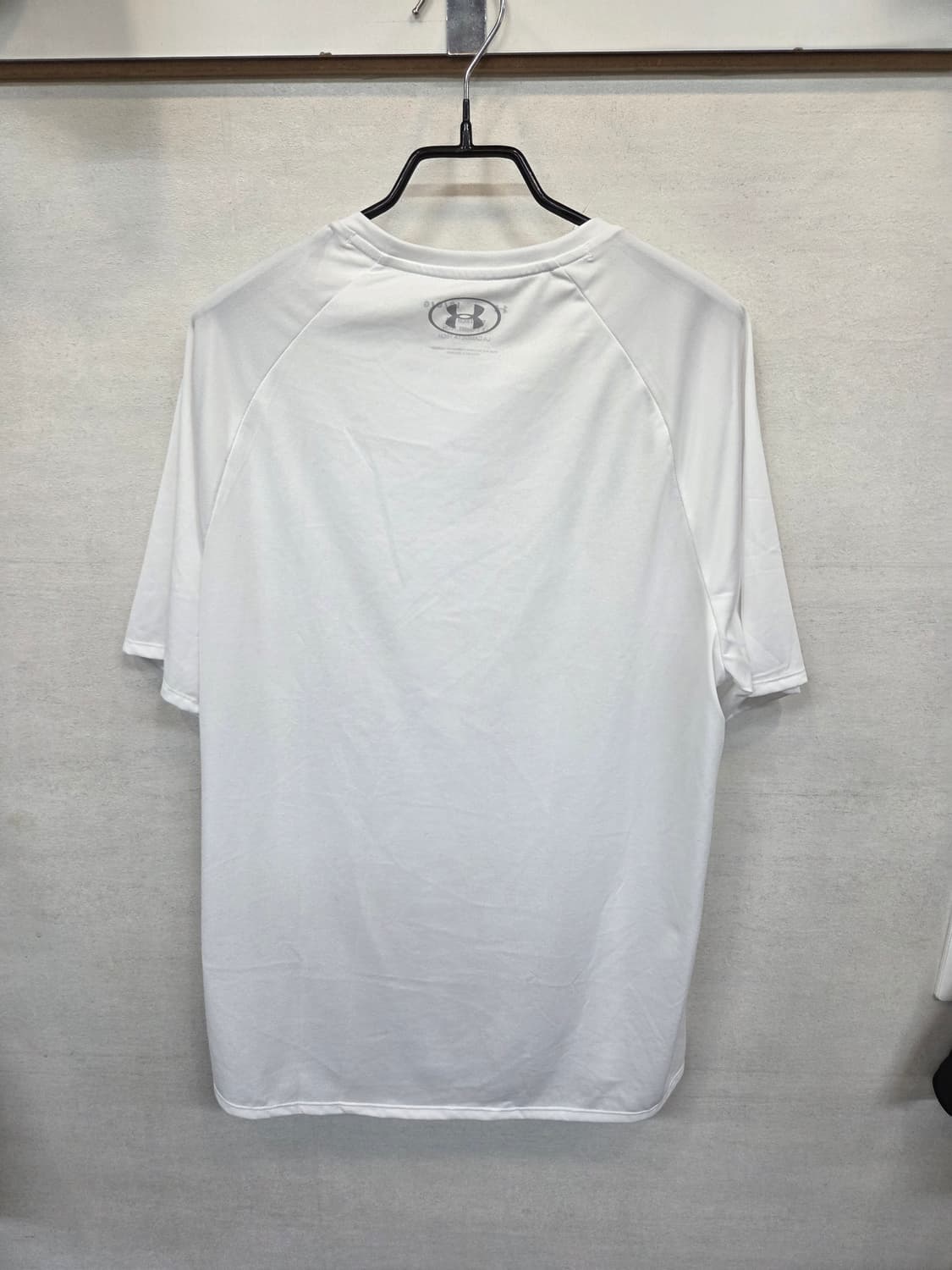 언더아머 테크 기능성 반팔 Lg 상품이미지2